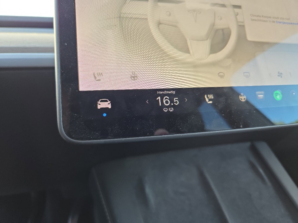Tesla Model Y Long-Range AWD 351pk 75 kWh [ AUTOPILOT+WARMTEPOMP+20 INCH+PREMIUM AUDIO ] 11