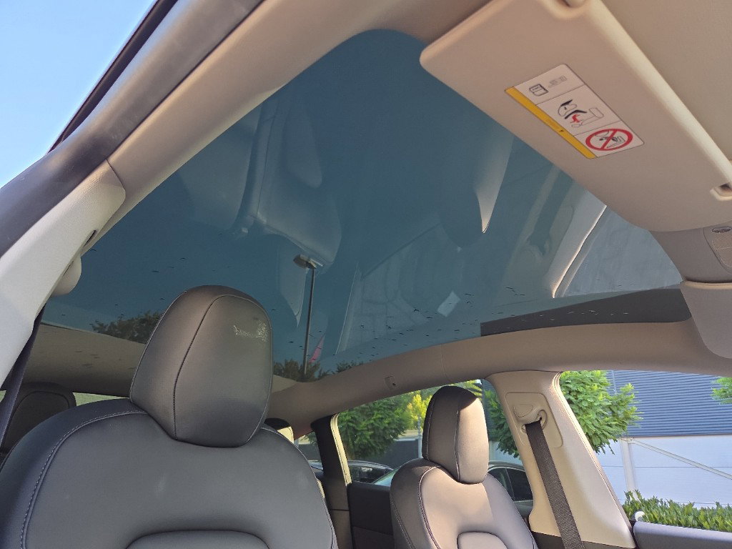 Tesla Model Y Long-Range AWD 351pk 75 kWh [ AUTOPILOT+WARMTEPOMP+20 INCH+PREMIUM AUDIO ] 25