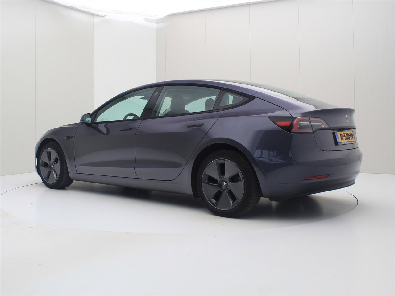 Tesla Model 3 Long-Range AWD 351pk 75 kWh UPGRADE 93,3% SoH [ RYZEN AMD+WARMTEPOMP+AUTOPILOT ] 3