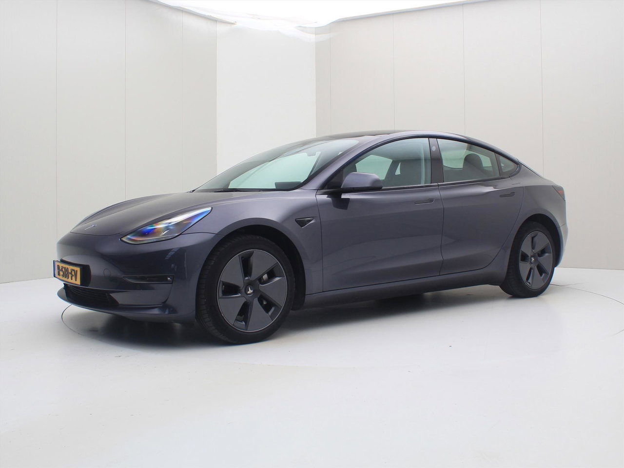 Tesla Model 3 Long-Range AWD 351pk 75 kWh UPGRADE 93,3% SoH [ RYZEN AMD+WARMTEPOMP+AUTOPILOT ] 7