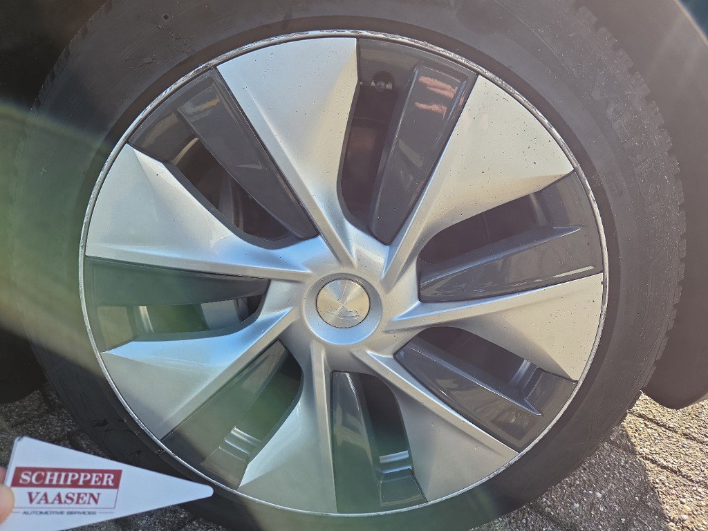 Tesla Model Y Standard RWD Plus [ AMD RYZEN+AUTOPILOT+19 INCH+PREMIUM AUDIO ] 18