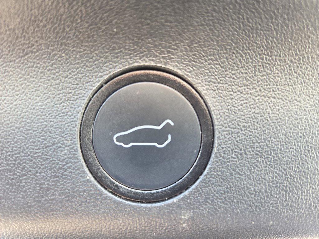 Tesla Model Y Standard RWD Plus [ AMD RYZEN+AUTOPILOT+19 INCH+PREMIUM AUDIO ] 23