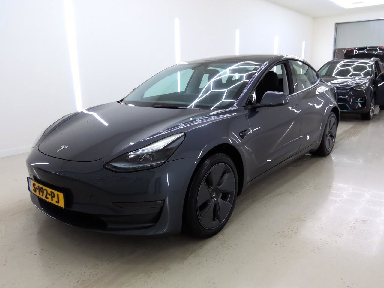 Tesla Model 3 Long-Range AWD 351pk 75 kWh 92.7% SoH UPGRADE [ TREKHAAK+RYZEN AMD+WARMTEPOMP+AUTOPILOT ]
