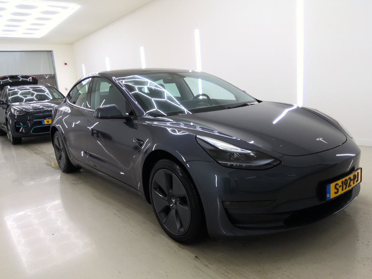 Tesla Model 3 Long-Range AWD 351pk 75 kWh 92.7% SoH UPGRADE [ TREKHAAK+RYZEN AMD+WARMTEPOMP+AUTOPILOT ] 6