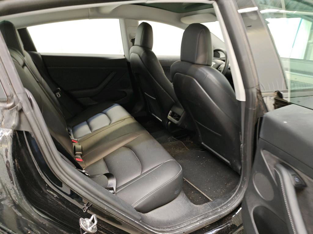 Tesla Model 3 Long-Range AWD 351pk 75 kWh 93.9% SoH FACELIFT [ AUTOPILOT+WARMTEPOMP+620KM WLTP ] 19
