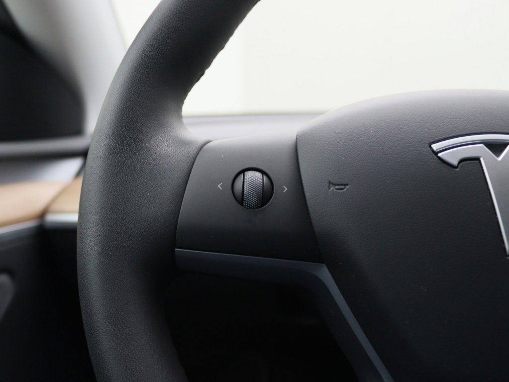 Tesla Model Y 22