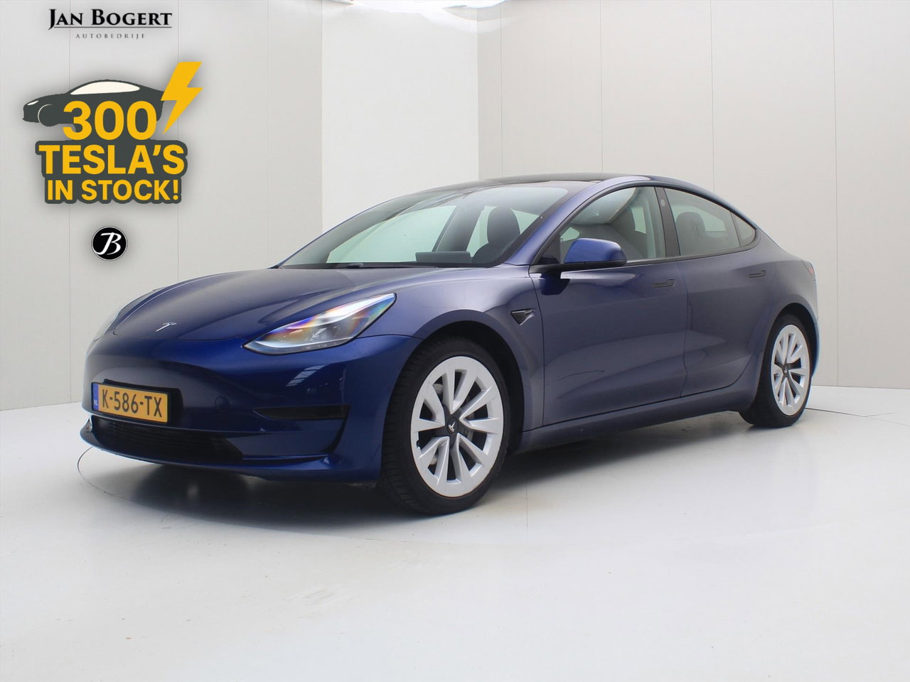 Tesla Model 3 Standard RWD Plus [ TREKHAAK+AUTOPILOT+PREMIUM AUDIO ]