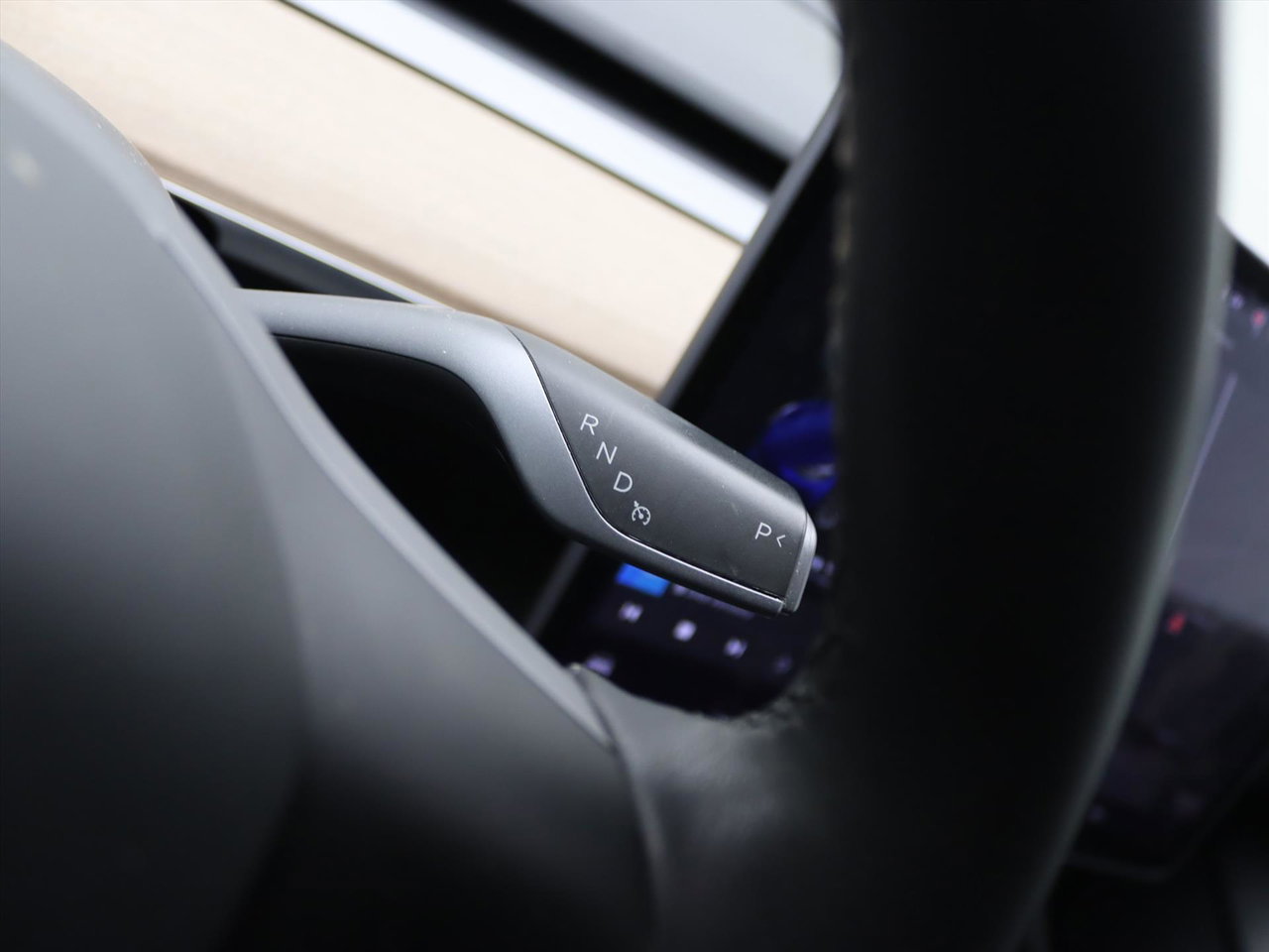 Tesla Model 3 Standard RWD Plus [ TREKHAAK+AUTOPILOT+PREMIUM AUDIO ] 22