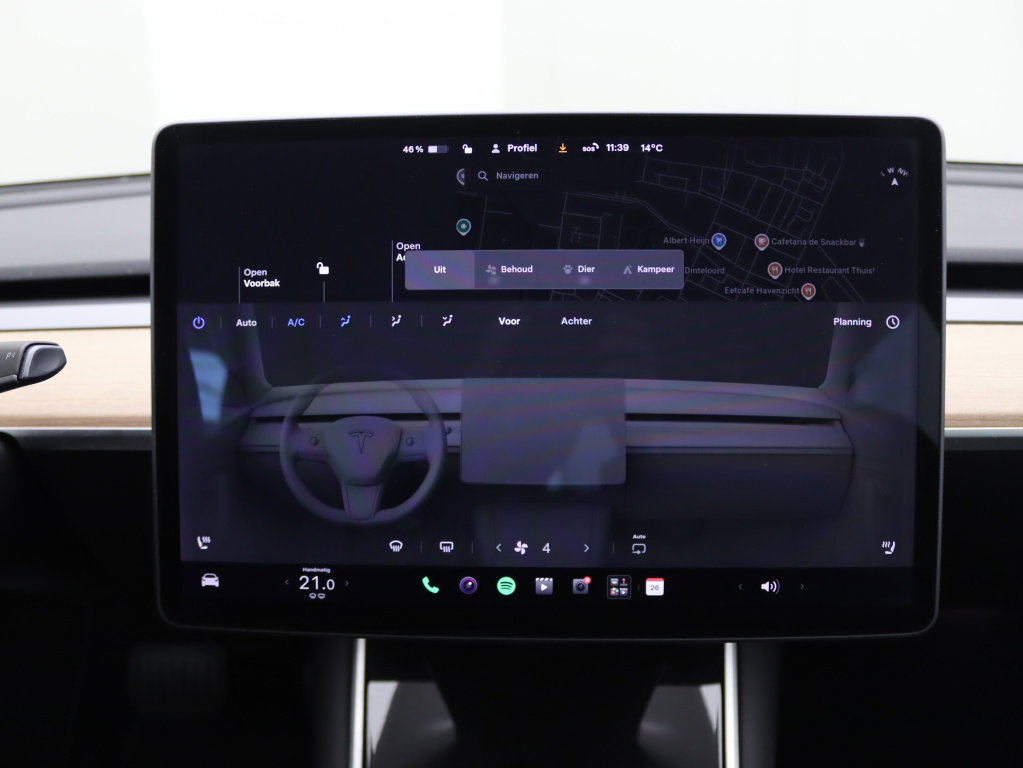 Tesla Model 3 Long-Range Dual Motor AWD 9