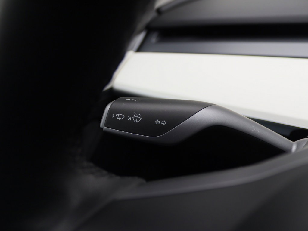 Tesla Model 3 Long-Range Dual Motor AWD 22