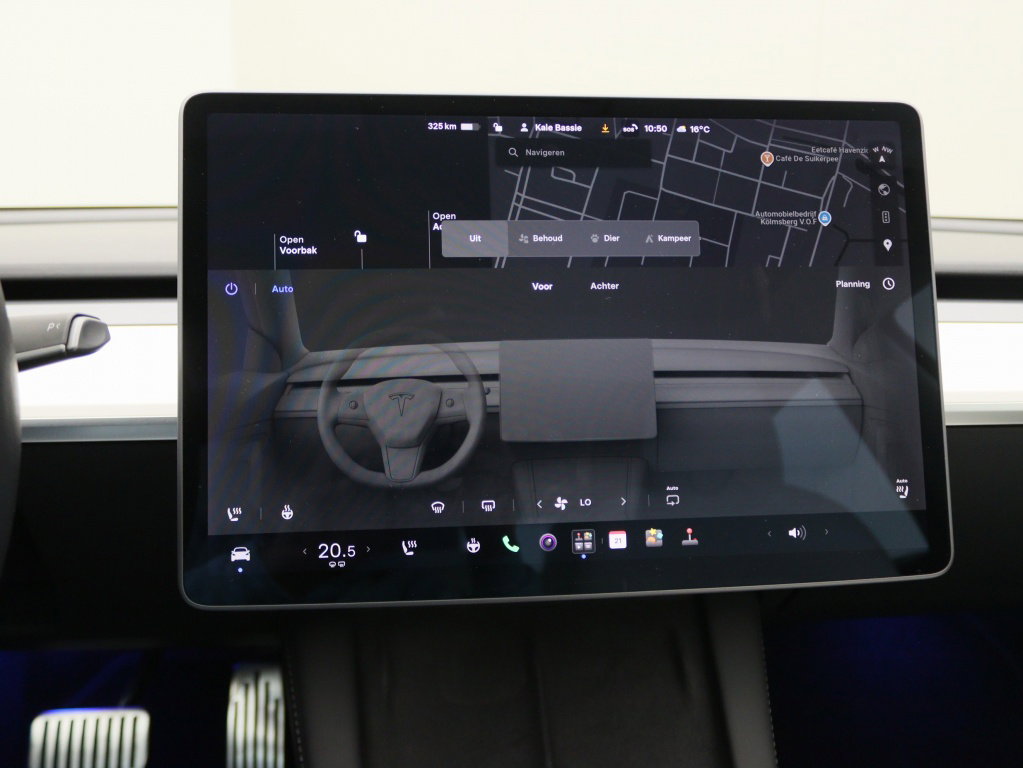 Tesla Model 3 Long-Range Dual Motor AWD 28