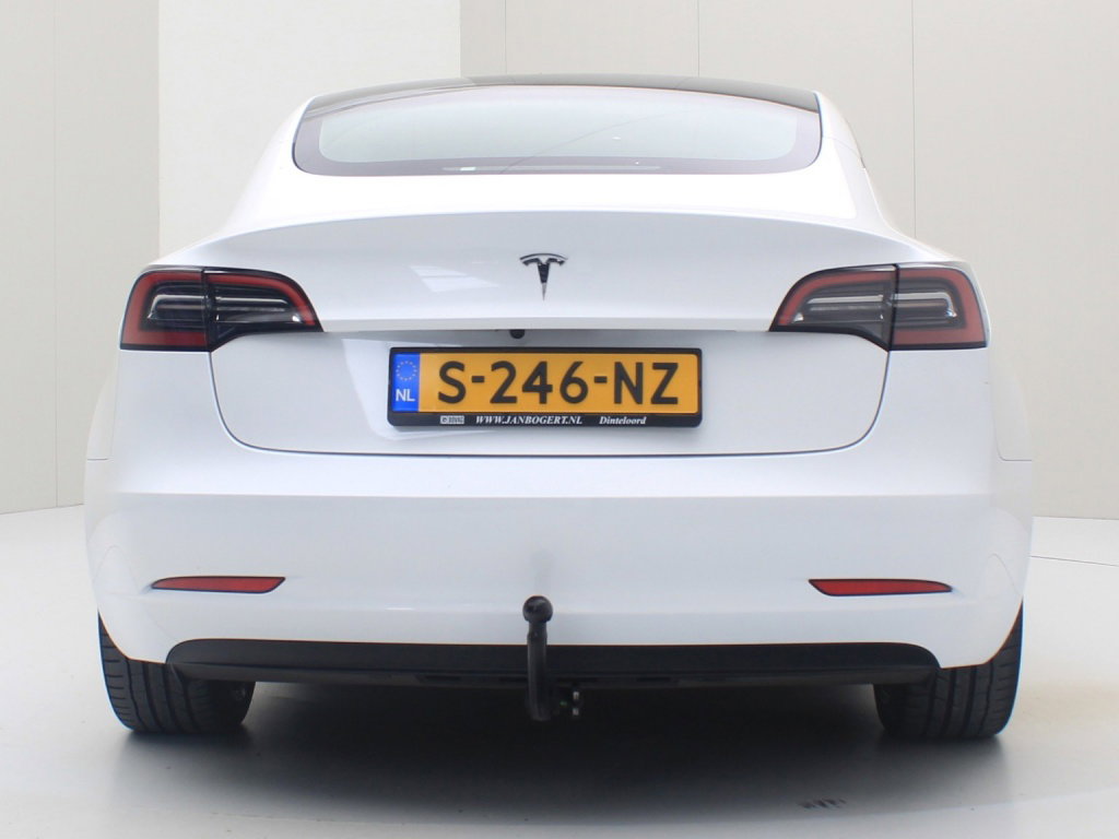 Tesla Model 3 Standard Plus RWD 7