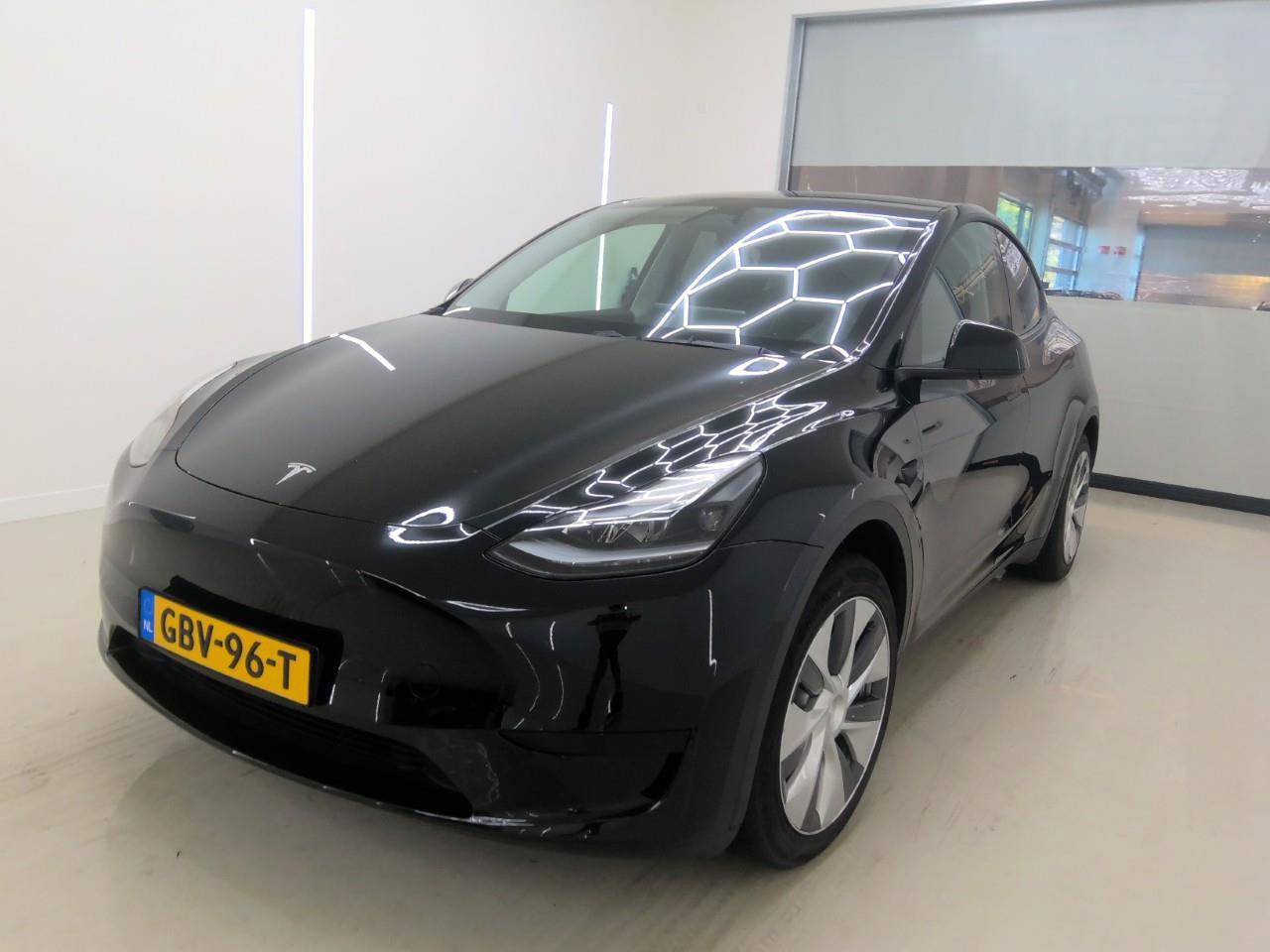 Tesla Model Y Standard RWD Plus 94.7% SoH [ HW4+AMD RYZEN+AUTOPILOT+19 INCH+PREMIUM AUDIO ]