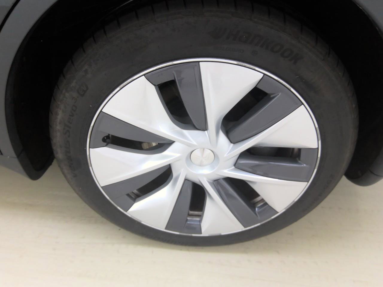 Tesla Model Y Standard RWD Plus 94.7% SoH [ HW4+AMD RYZEN+AUTOPILOT+19 INCH+PREMIUM AUDIO ] 13