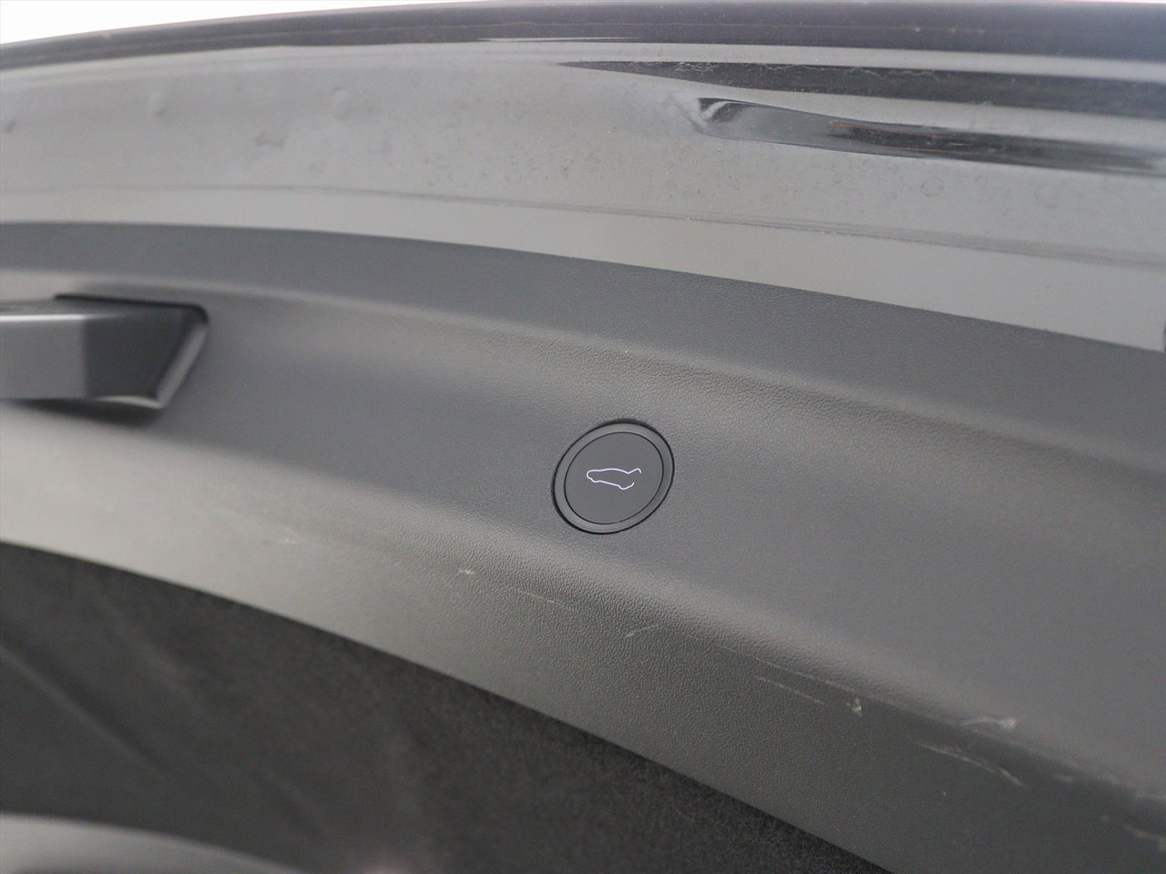 Tesla Model Y Long Range 345pk AWD 25