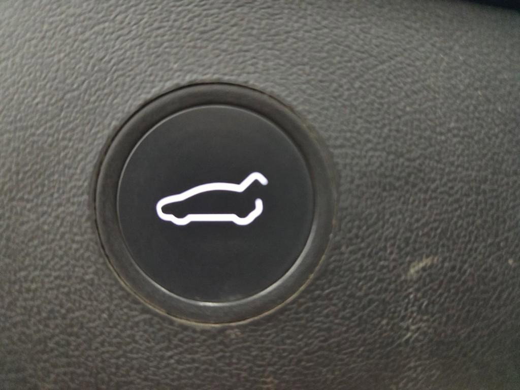 Tesla Model 3 Long-Range Dual Motor AWD 12