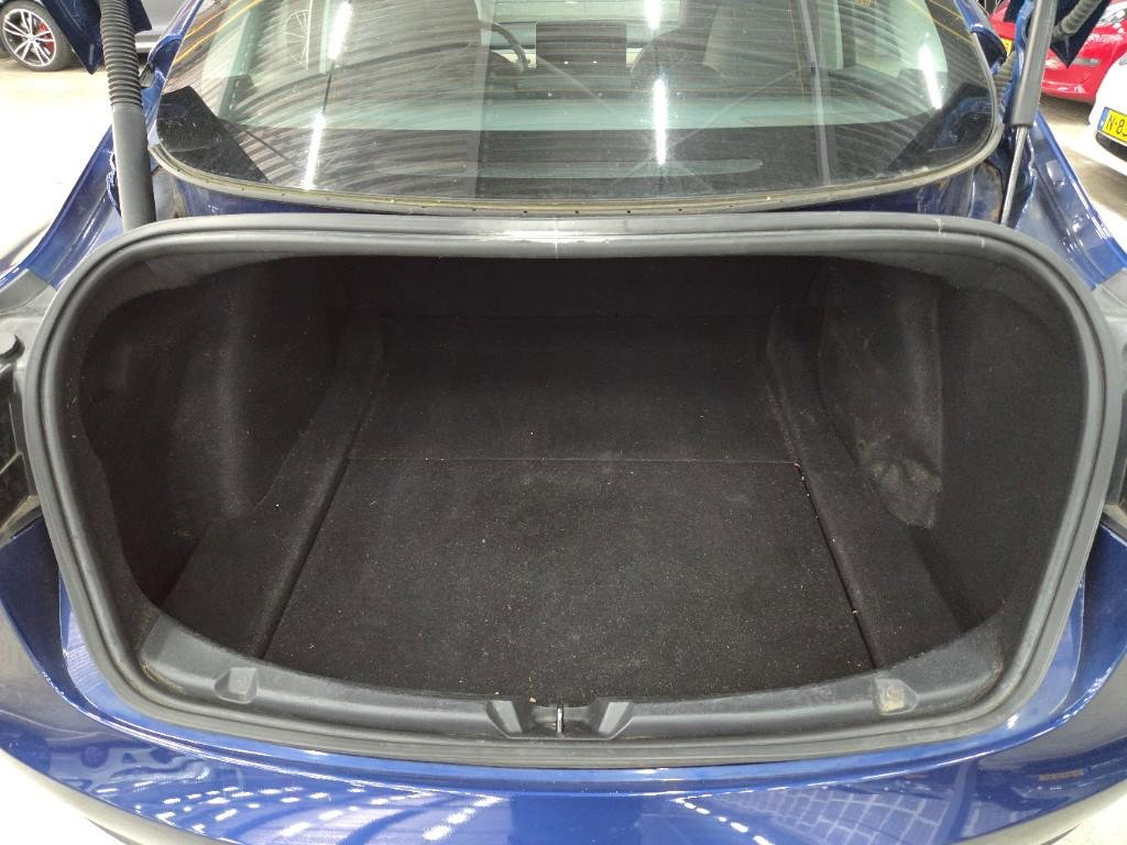Tesla Model 3 Long-Range Dual Motor AWD 21