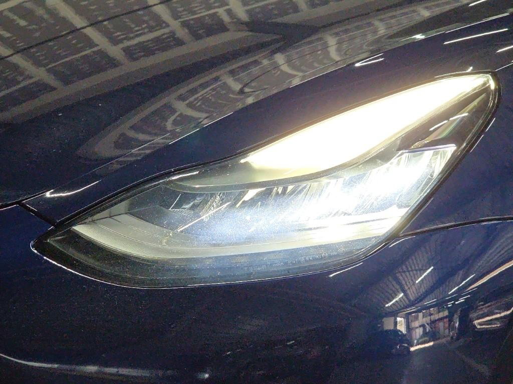 Tesla Model 3 Long-Range Dual Motor AWD 20
