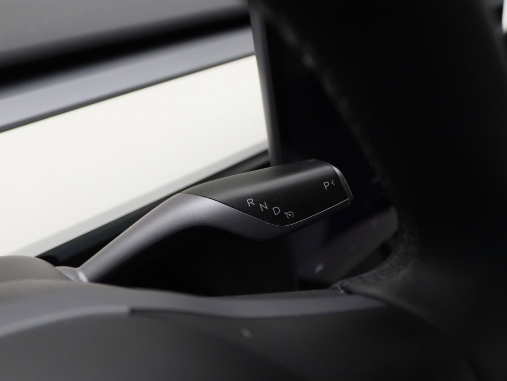 Tesla Model Y Long Range 345pk AWD 23