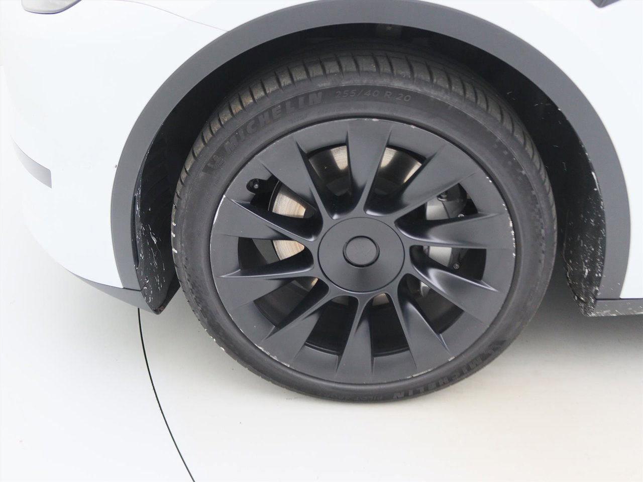 Tesla Model Y Standard RWD Plus 90,8% SoH [ AMD RYZEN+AUTOPILOT+20 INCH+PREMIUM AUDIO 10
