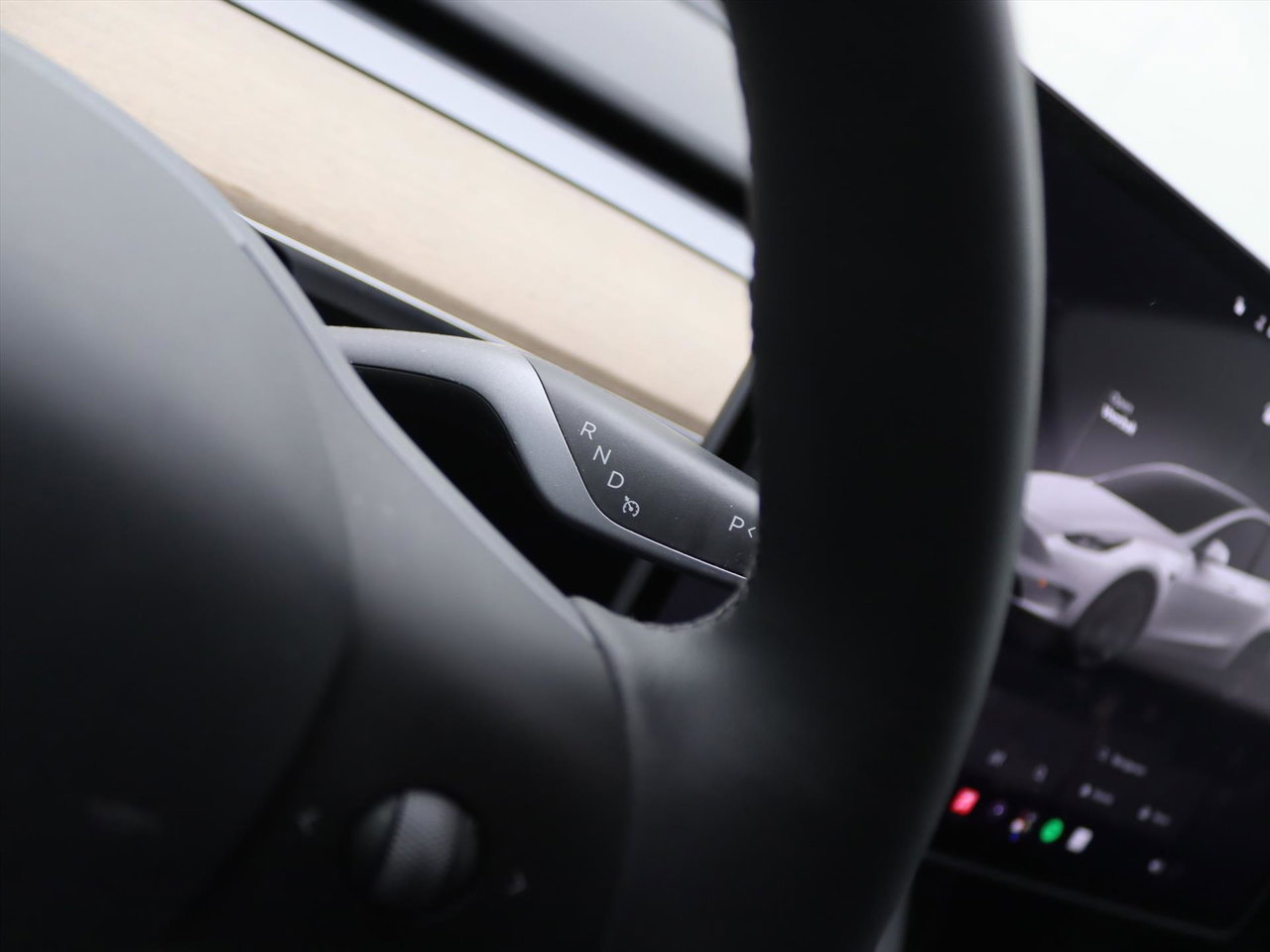 Tesla Model Y Standard RWD Plus 90,8% SoH [ AMD RYZEN+AUTOPILOT+20 INCH+PREMIUM AUDIO 22