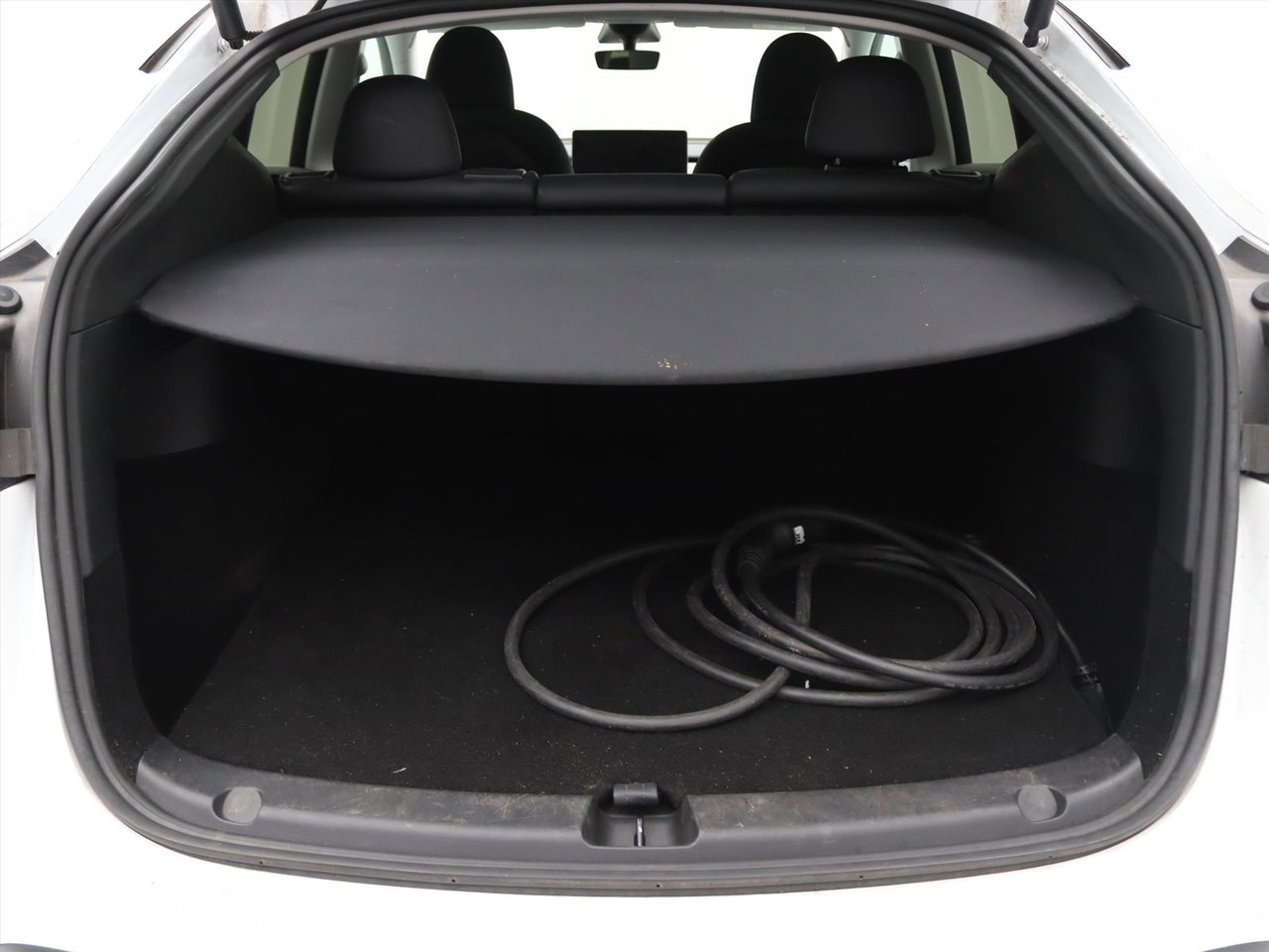 Tesla Model Y Standard RWD Plus 90,8% SoH [ AMD RYZEN+AUTOPILOT+20 INCH+PREMIUM AUDIO 25