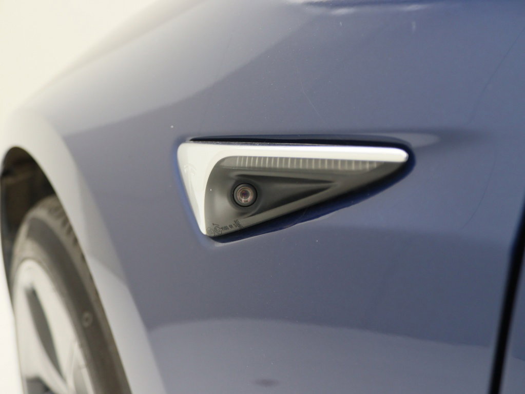 Tesla Model 3 Standard Plus RWD 28