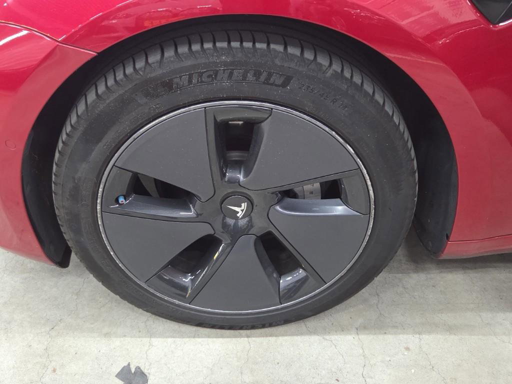 Tesla Model 3 Long-Range AWD 351pk 75 kWh FACELIFT [ AUTOPILOT+WARMTEPOMP+620KM WLTP ] 23