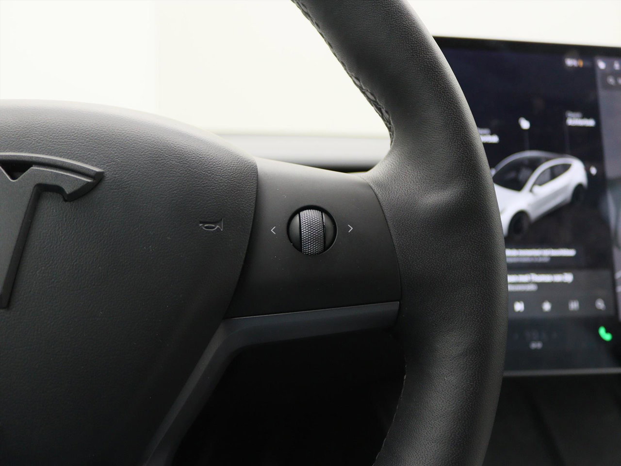 Tesla Model Y Long Range 351pk AWD [ WIT LEDER+AUTOPILOT+20 INCH+PREMIUM AUDIO ] 20