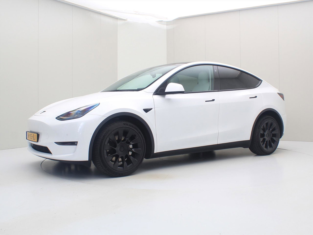 Tesla Model Y Long Range 351pk AWD [ WIT LEDER+AUTOPILOT+20 INCH+PREMIUM AUDIO ] 8