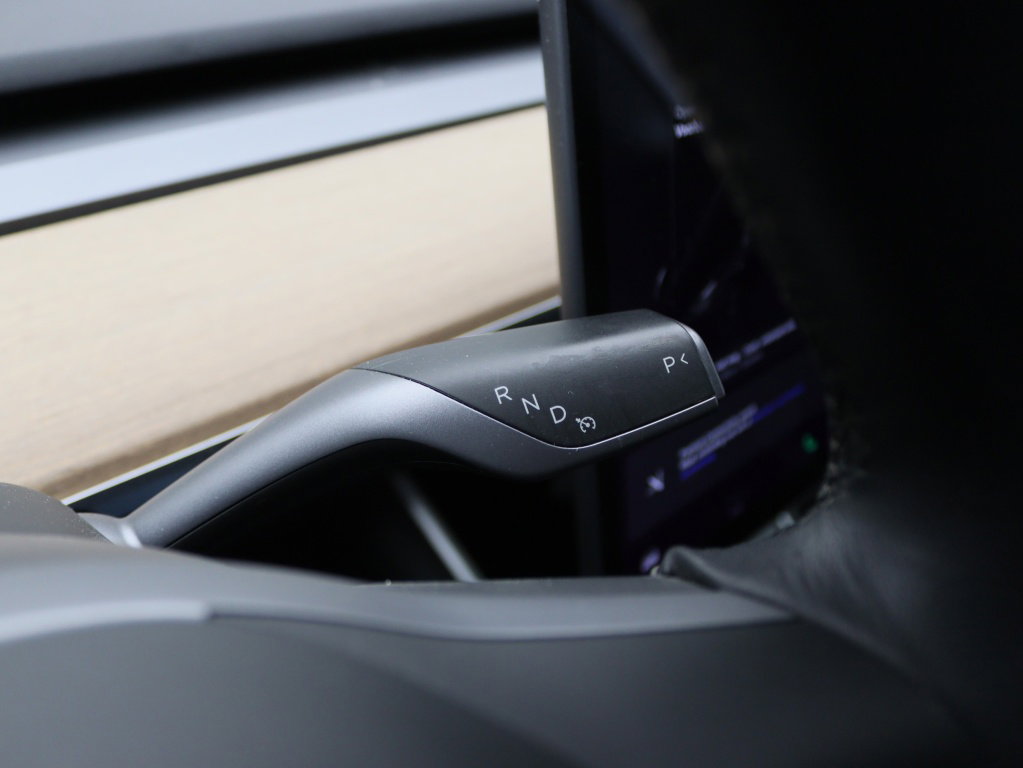 Tesla Model 3 Standard Plus RWD 24