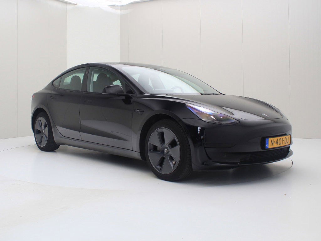 Tesla Model 3 Standard Plus RWD 4
