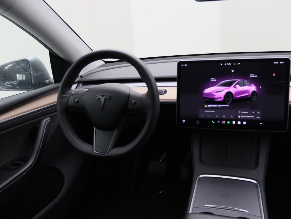 Tesla Model Y 347pk RWD 9