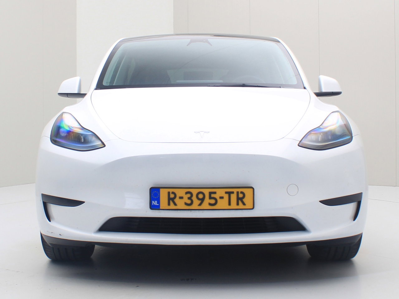 Tesla Model Y Standard RWD Plus 351pk 91,7% SoH [ LFP ACCU+AUTOPILOT+19 INCH+PREMIUM AUDIO ] 6