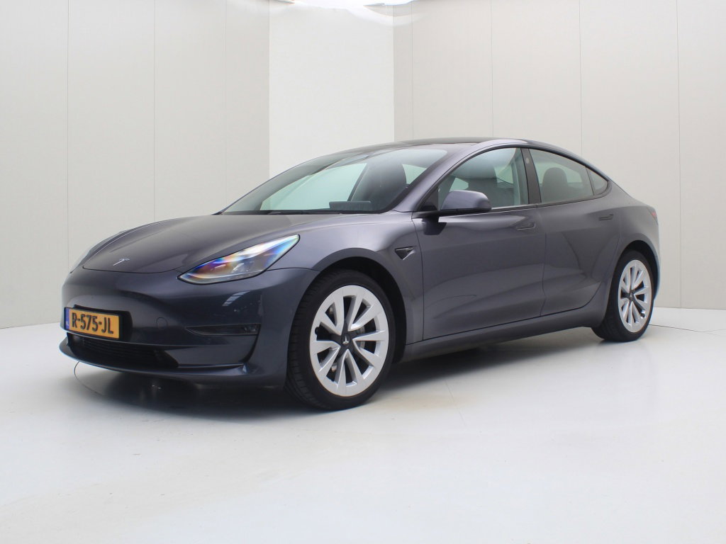 Tesla Model 3 Long-Range Dual Motor AWD