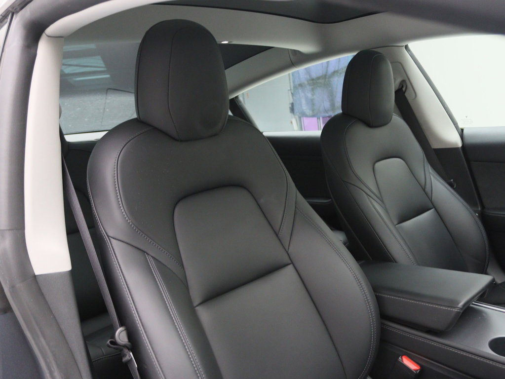 Tesla Model 3 Long-Range Dual Motor AWD 21