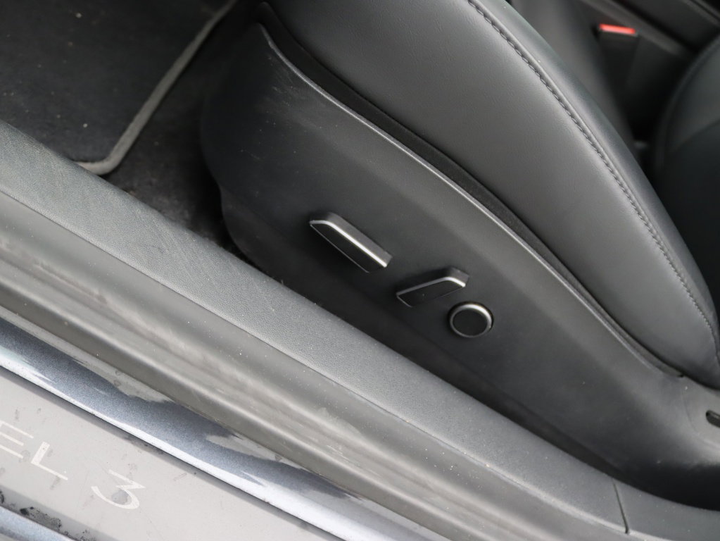 Tesla Model 3 Long-Range Dual Motor AWD 25
