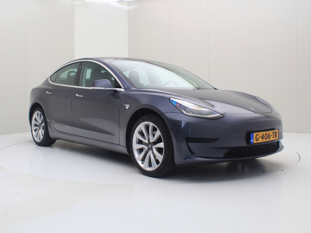 Tesla Model 3 Standard Plus RWD 5
