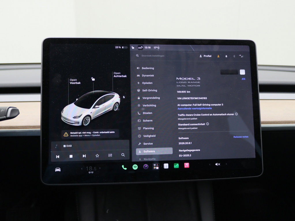 Tesla Model 3 Long-Range Dual Motor AWD 26