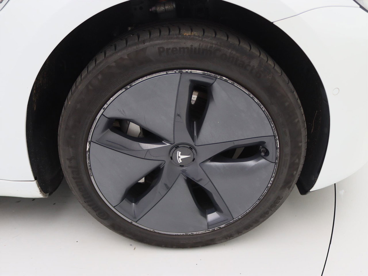 Tesla Model 3 Standard Plus RWD Standard Range Plus 85,6% SoH [ AUTOPILOT+CAMERA+CLIMAAT+NAVIGATIE+PDC+LED ] 11