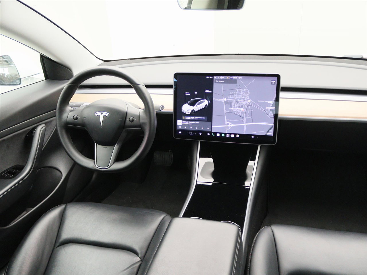 Tesla Model 3 Standard Plus RWD Standard Range Plus 85,6% SoH [ AUTOPILOT+CAMERA+CLIMAAT+NAVIGATIE+PDC+LED ] 9