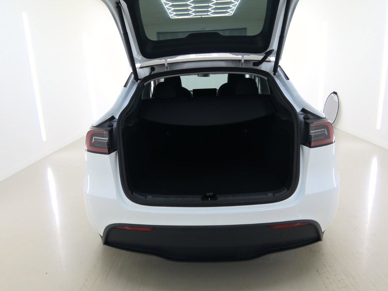 Tesla Model Y Standard RWD Plus 93% SoH [ AMD RYZEN+AUTOPILOT+19 INCH+PREMIUM AUDIO ] 9
