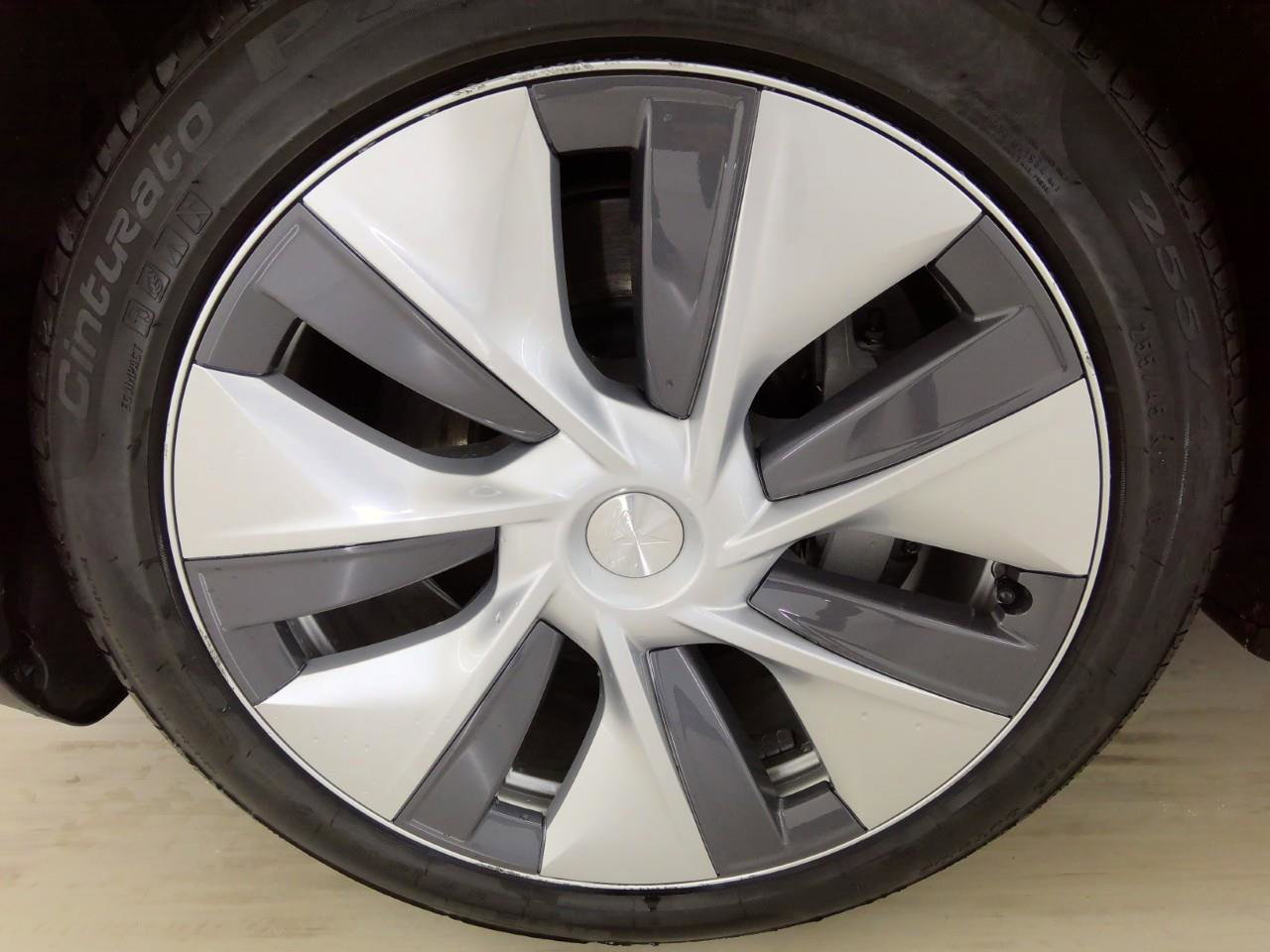 Tesla Model Y Standard RWD Plus 94,1% SoH [ AMD RYZEN+AUTOPILOT+19 INCH+PREMIUM AUDIO ] 15