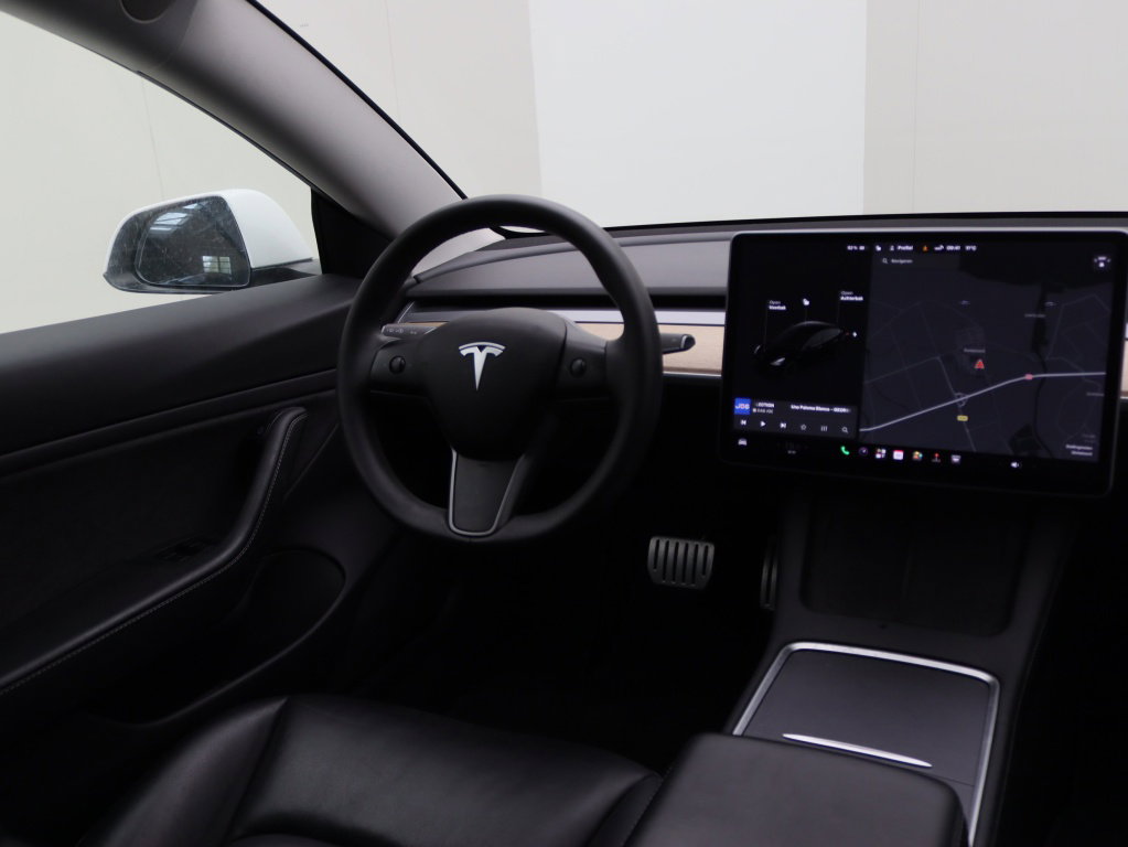 Tesla Model 3 Performance Dual Motor AWD 9
