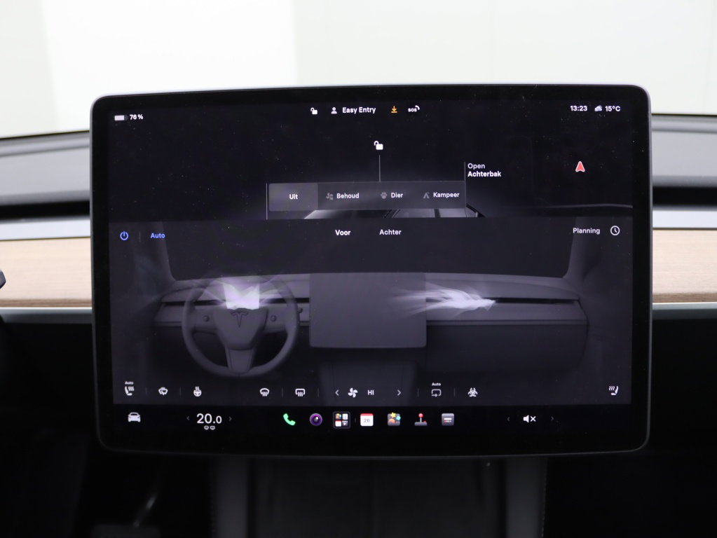 Tesla Model Y Long Range 345pk AWD 8