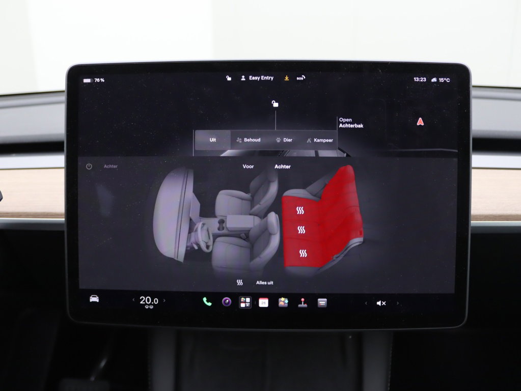 Tesla Model Y Long Range 345pk AWD 9