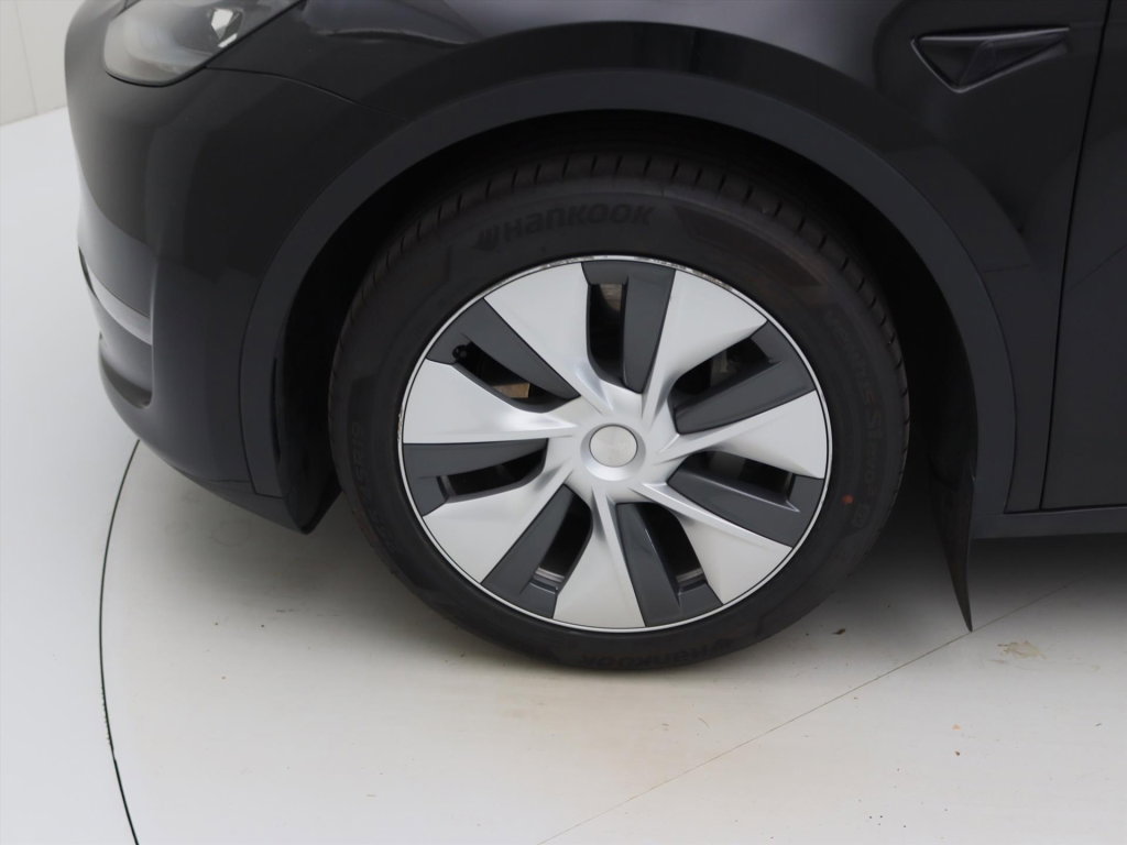 Tesla Model Y Long Range 345pk AWD 12