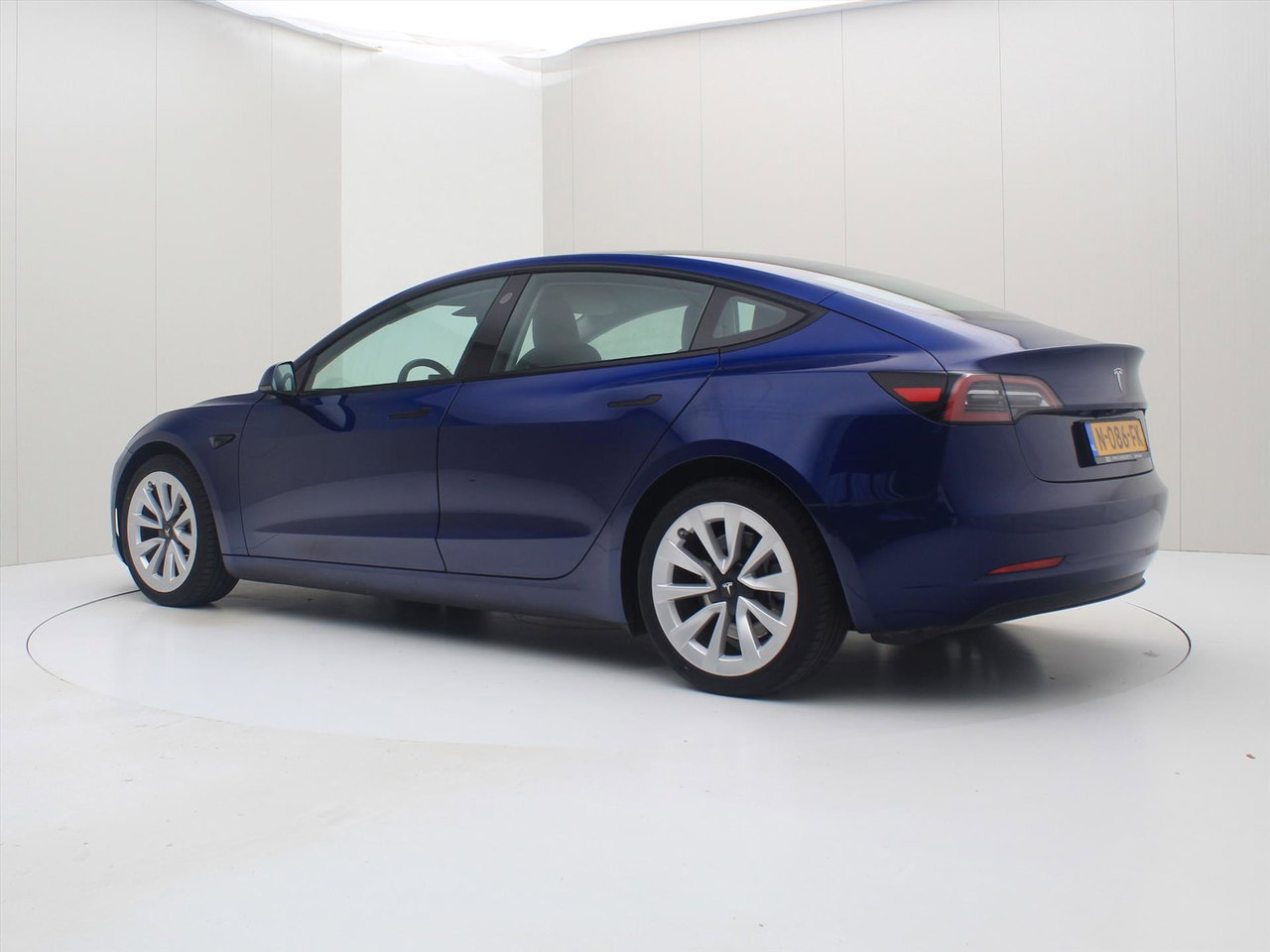 Tesla Model 3 Long-Range AWD 351pk 75 kWh 95,3% SoH FACELIFT [ ENHANCED AUTOPILOT+WARMTEPOMP+620KM WLTP ] 4