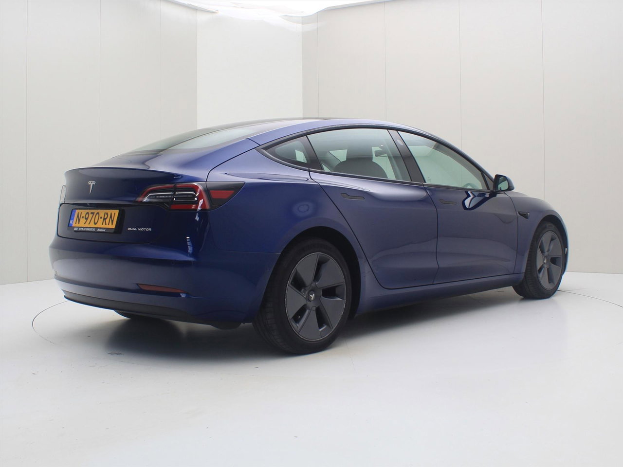 Tesla Model 3 Long-Range AWD 351pk 75 kWh FACELIFT 91,1% SoH [ AUTOPILOT+WARMTEPOMP+620KM WLTP ] 3