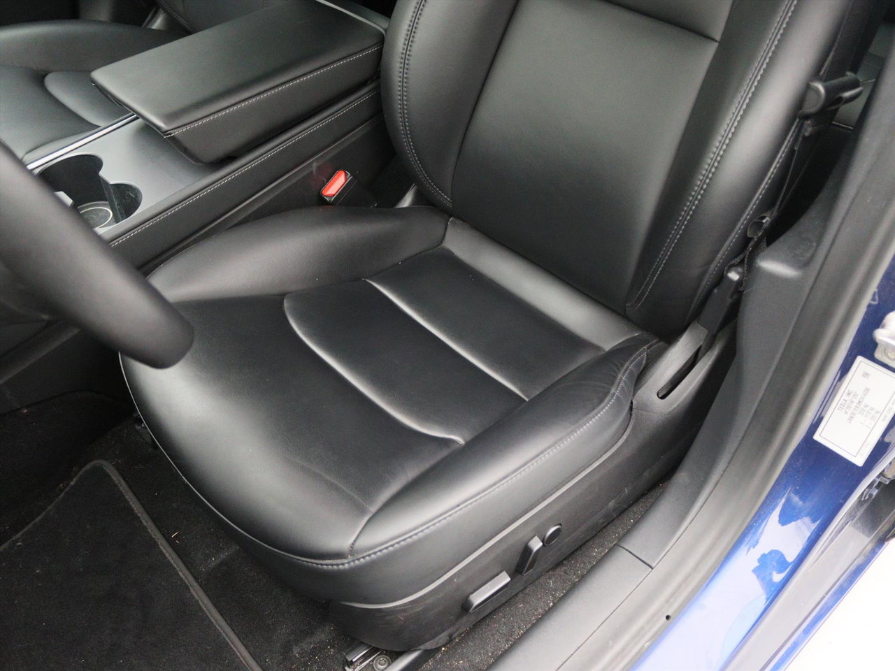 Tesla Model 3 Long-Range AWD 351pk 75 kWh FACELIFT 91,1% SoH [ AUTOPILOT+WARMTEPOMP+620KM WLTP ] 18